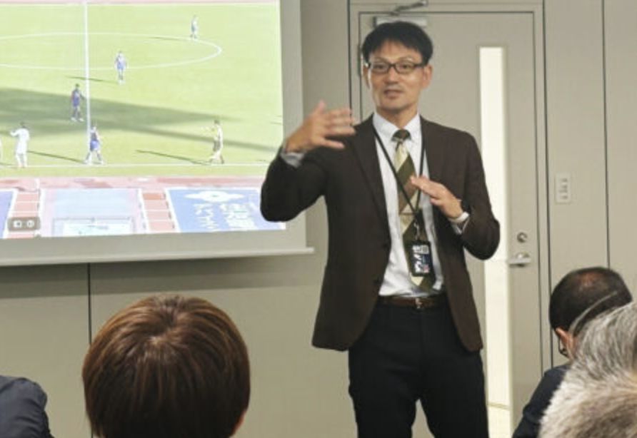 日本サッカー協会審判委員会はマリナーズ４―０浦和戦で主審のゴール判定の誤りを認めた。