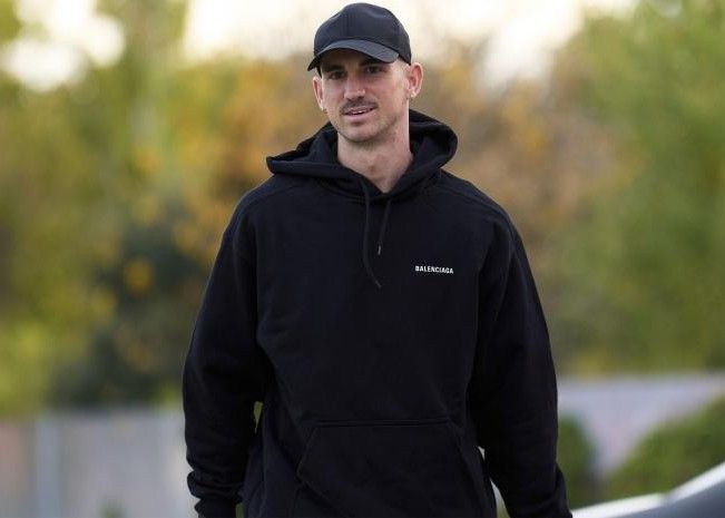 ルイス：代表チームに戻れてとてもうれしいです。スペインはグループ首位でワールドカップ出場を目指す