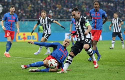 FCSB vs PAOK テッサロニキ