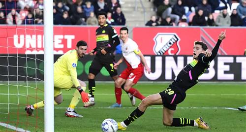 ユトレヒト vs PSV アイントホーフェン