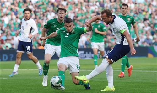 アイルランド vs アンク