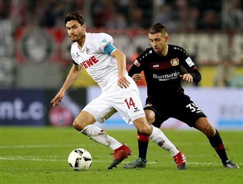 B. バイエル・レバークーゼン vs FC ケルン