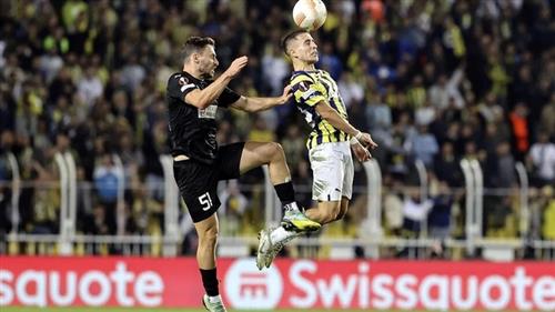 ラルナカ AEK VS フェネルバフチェ