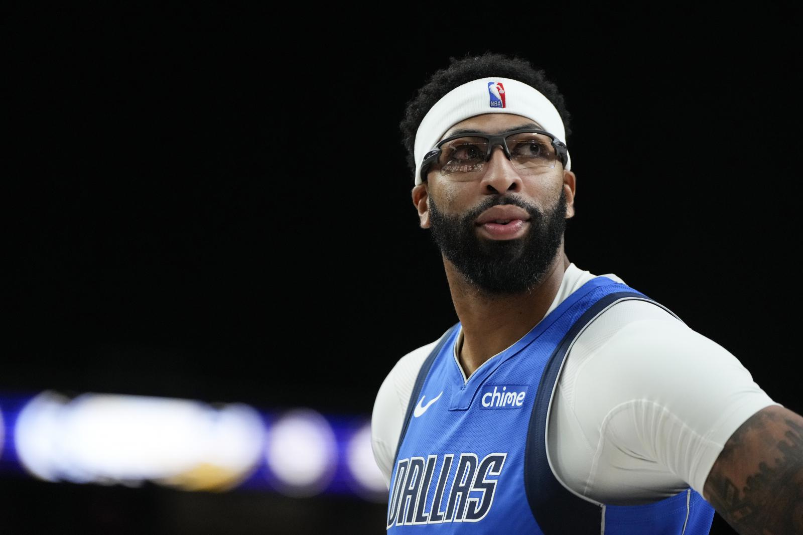 ESPN：太い眉毛が試合に戻るかどうかはマーベリックスのオーナーが決めることになっている。前者は復帰を求めている。