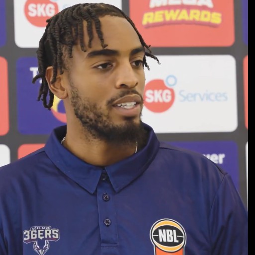 36ers公式：タイパン・スネーク戦でグリストの代わりにブラウンが出場、ハンフリーズは試合前に決定
